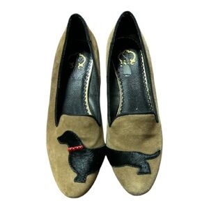 C WONDER DASCHAUND TAN SUEDE LEATHER CALF HAIR EMBROIDERED LOAFERS